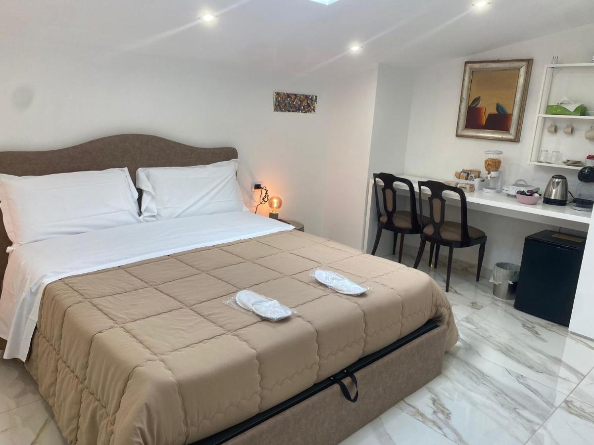 Standard Double Room,1297649104:JPEG