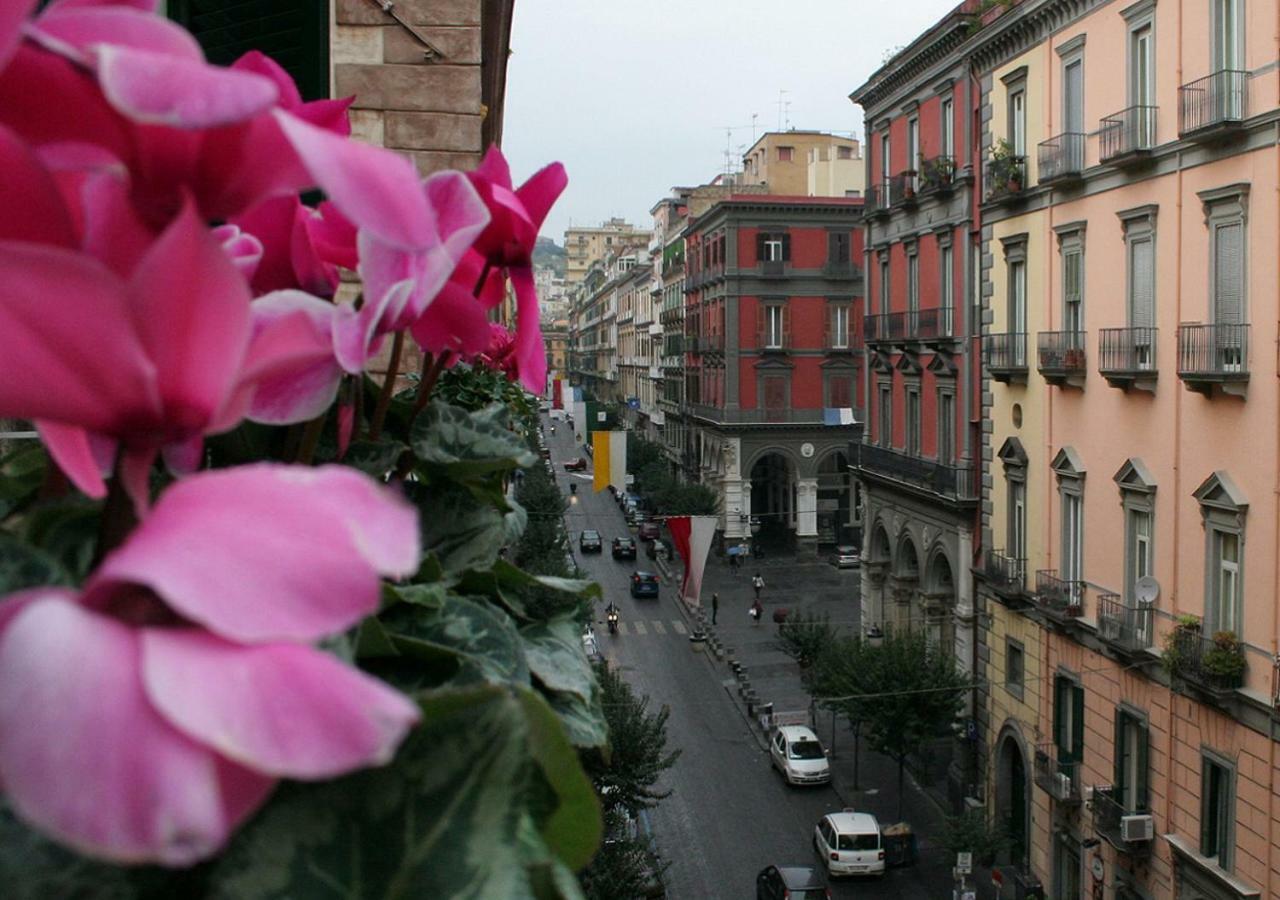 Standard Double Room Balcony,817374149:JPEG